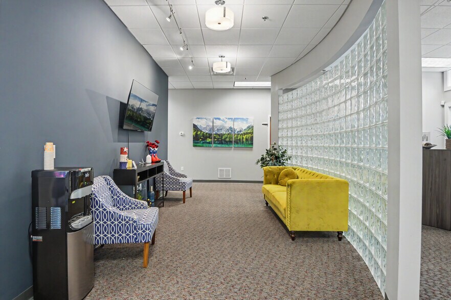More Photos Of 1600 Horizon Dr, Chalfont Office For Sale