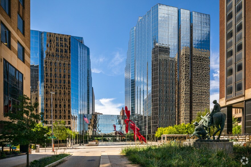 More Photos Of 211 N Robinson Ave, Oklahoma City Office For Lease