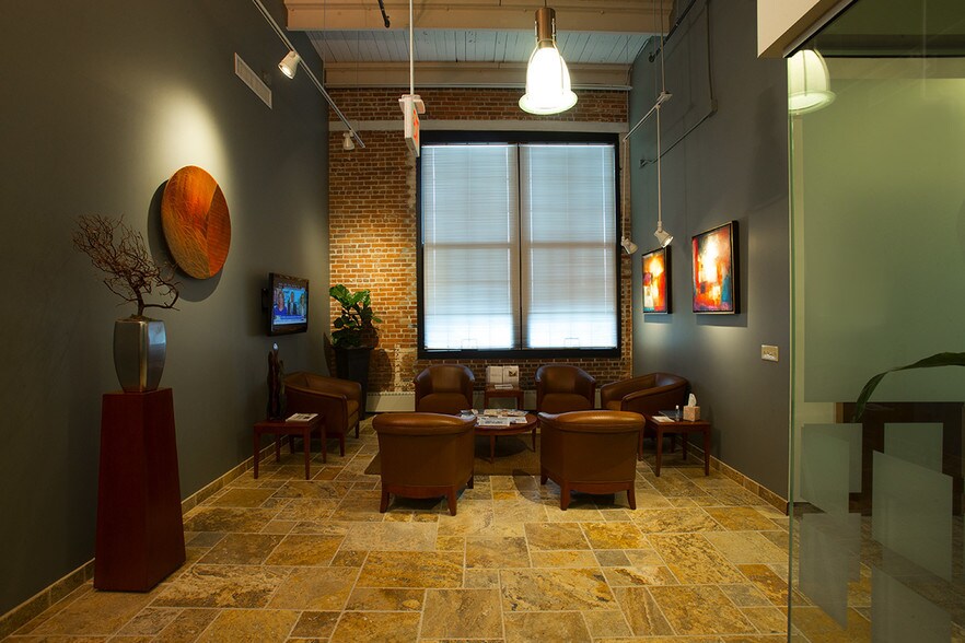 Photo of 1st Floor Ste Cafe/ 313 Iron Horse