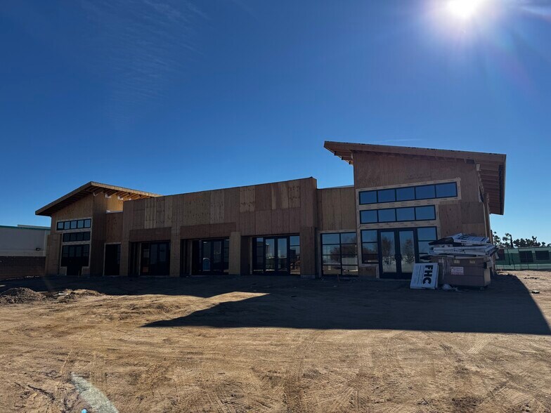 More Photos Of 15634 Main St, Hesperia Storefront For Sale