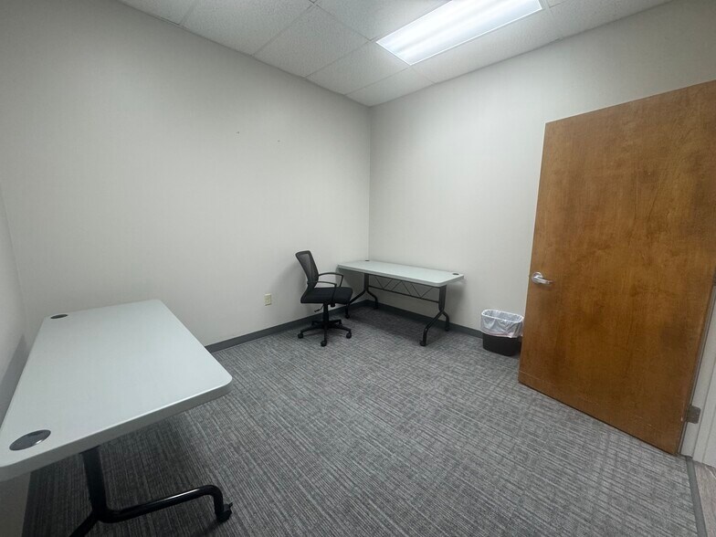 More Photos Of 11719 Hinson Rd, Little Rock Office For Lease