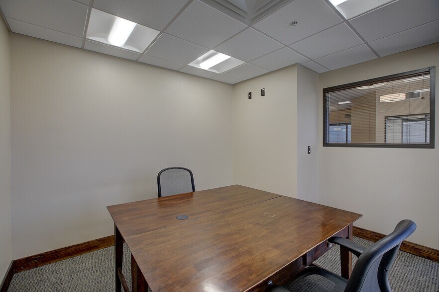 More Photos Of 810 S Rock St, Georgetown Apartments For Lease