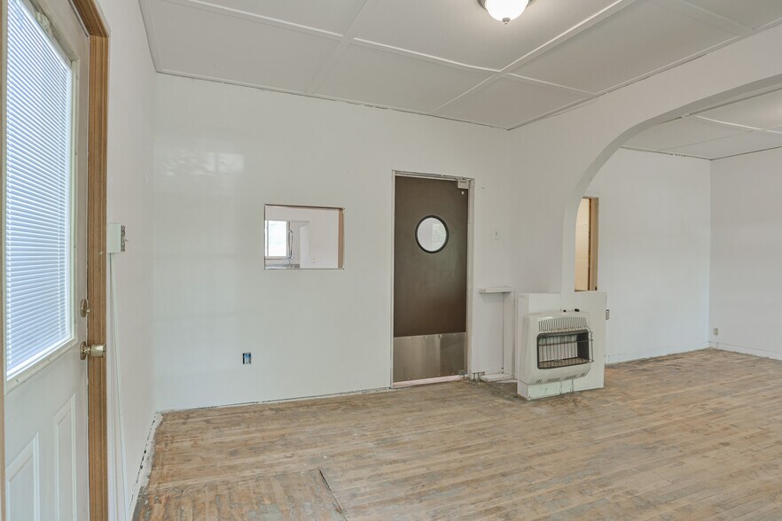 More Photos Of 512 San Juan St, Trinidad Flex For Sale