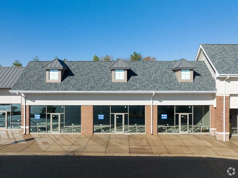 More Photos Of 405-419 Meramec Blvd, Eureka Unknown For Lease