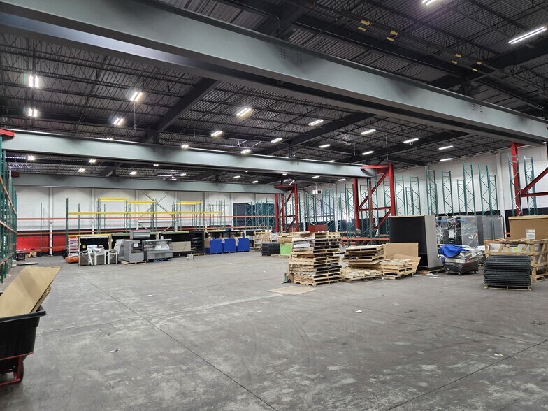 More Photos Of 12 Wright Way, Oakland Warehouse For Lease