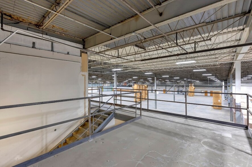 More Photos Of 1001 Ed Rutherford Dr, Greenville Manufacturing For Lease