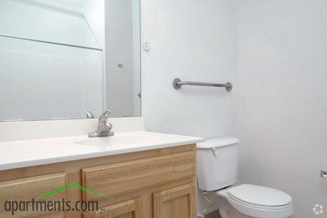 More Photos Of 12700 Nicollet Ave, Burnsville Apartments For Lease