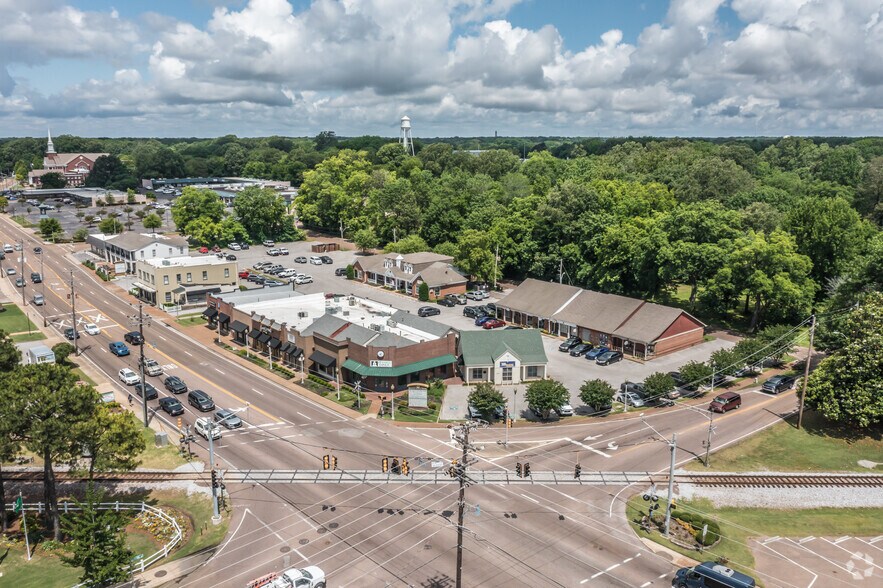 More Photos Of 5788-5846 Stage Rd, Bartlett Unknown For Lease