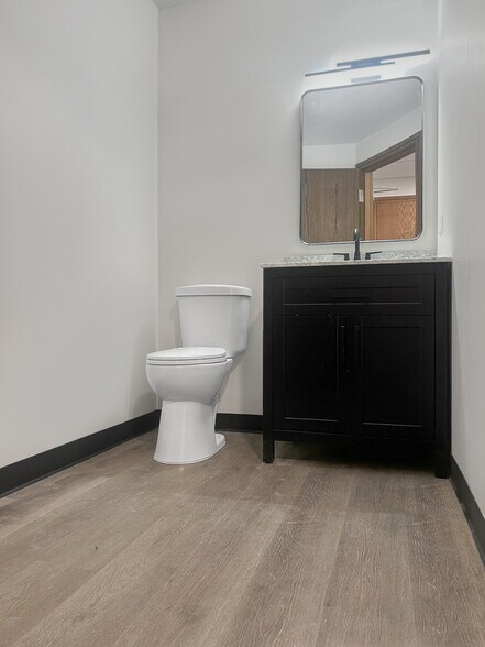 More Photos Of 333 Chestnut St, Hinsdale Medical For Lease