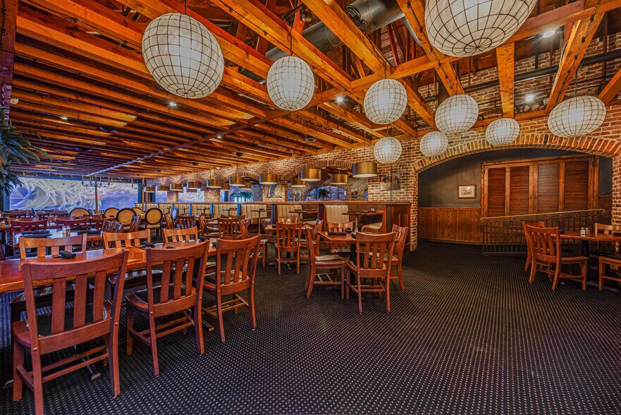 More Photos Of 14410 Coastal Hwy, Ocean City Restaurant For Sale