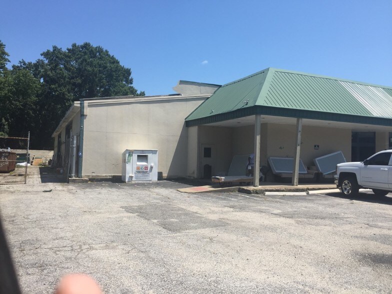 More Photos Of 5100 Jefferson Ave, Newport News Freestanding For Sale