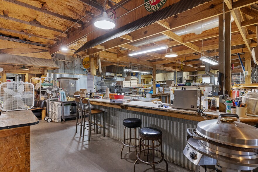 More Photos Of 15045 FM 2154 Rd, College Station General Retail For Sale