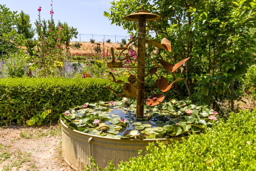 More Photos Of Rodeo Estates, Woodlake Land For Sale