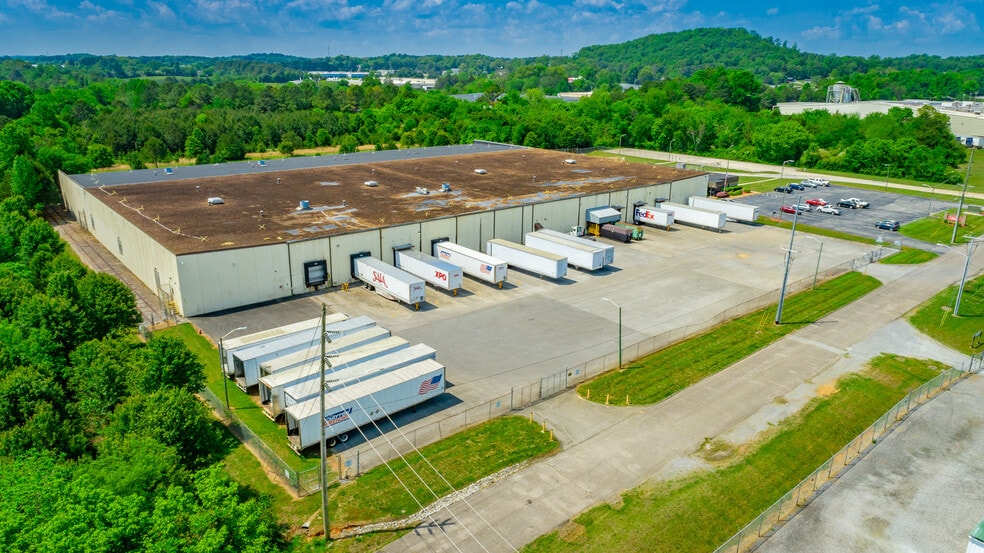 Primary Photo Of 1750 Hardeman Ln NE, Cleveland Warehouse For Lease