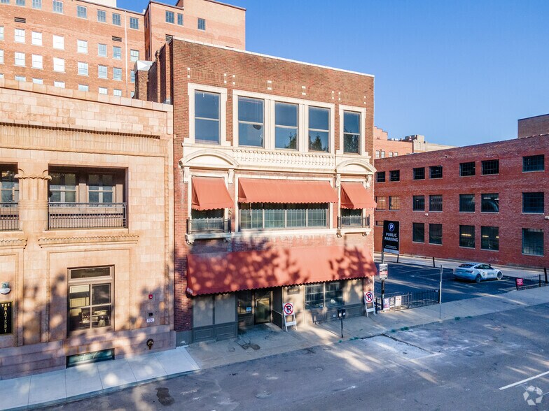 More Photos Of 922 Oak St, Kansas City Office For Sale