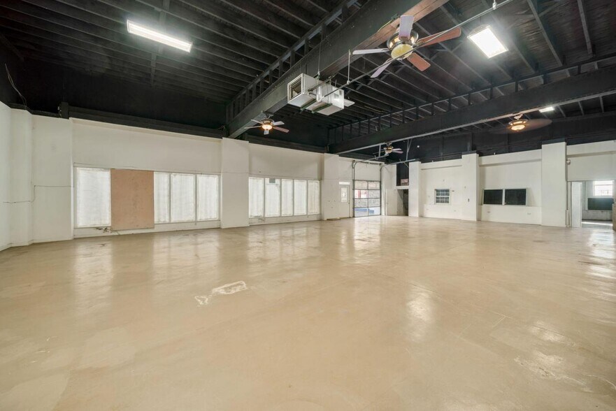More Photos Of 12 SE 1st St, Afton Storefront For Sale