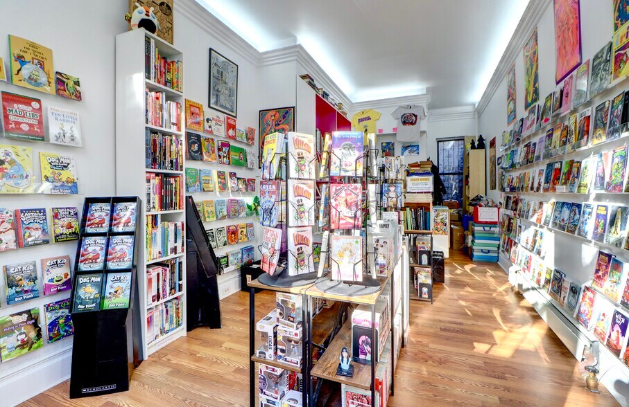 More Photos Of 157 Huron St, Brooklyn Apartments For Lease