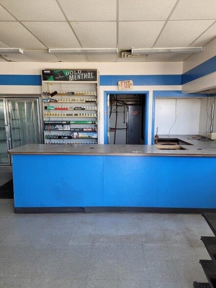 More Photos Of 1410 W Main St, Sun Prairie Convenience Store For Sale