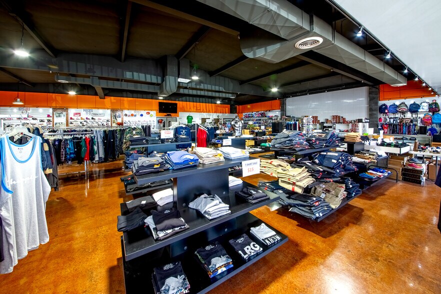 More Photos Of 333 S Brookhurst Rd, Fullerton Freestanding For Sale