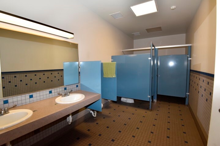 More Photos Of 2834 Northgate Dr, Iowa City Office For Sale