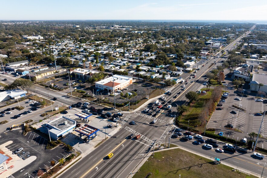 More Photos Of 401-409 S Belcher Rd, Clearwater Storefront For Lease