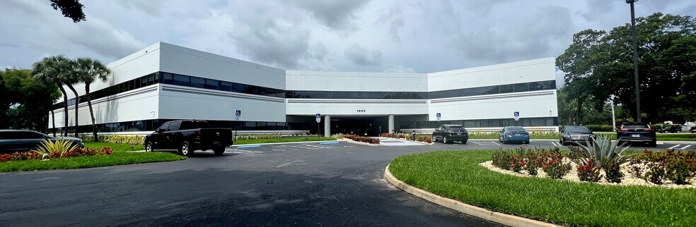 Primary Photo Of 1690 S Congress Ave, Delray Beach Medical For Lease