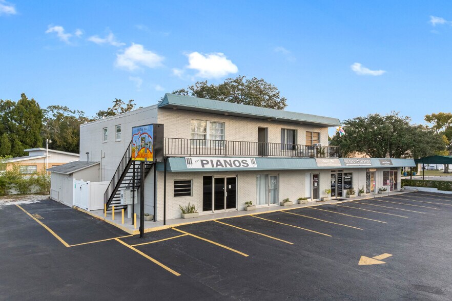 More Photos Of 3227-3233 W Cypress St, Tampa Storefront Retail Residential For Sale