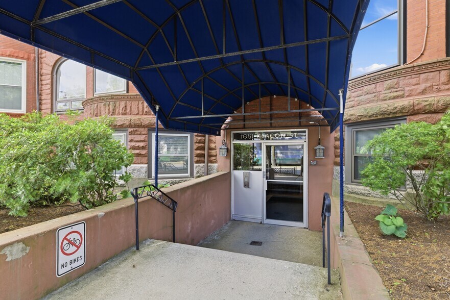 More Photos Of 1051 Beacon St, Brookline Medical For Sale