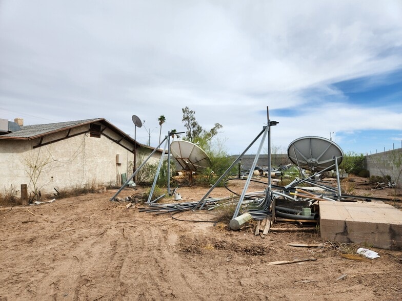 More Photos Of 3010 Shedd Rd, Eloy Office For Sale