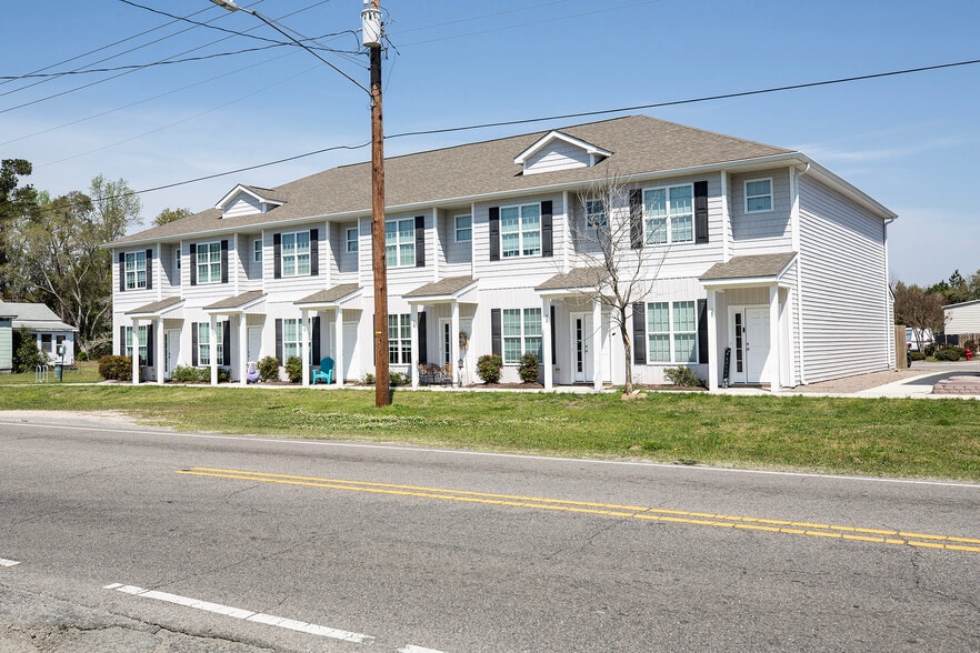 More Photos Of Village Rd @ Dresser Lane, Leland Apartments For Sale