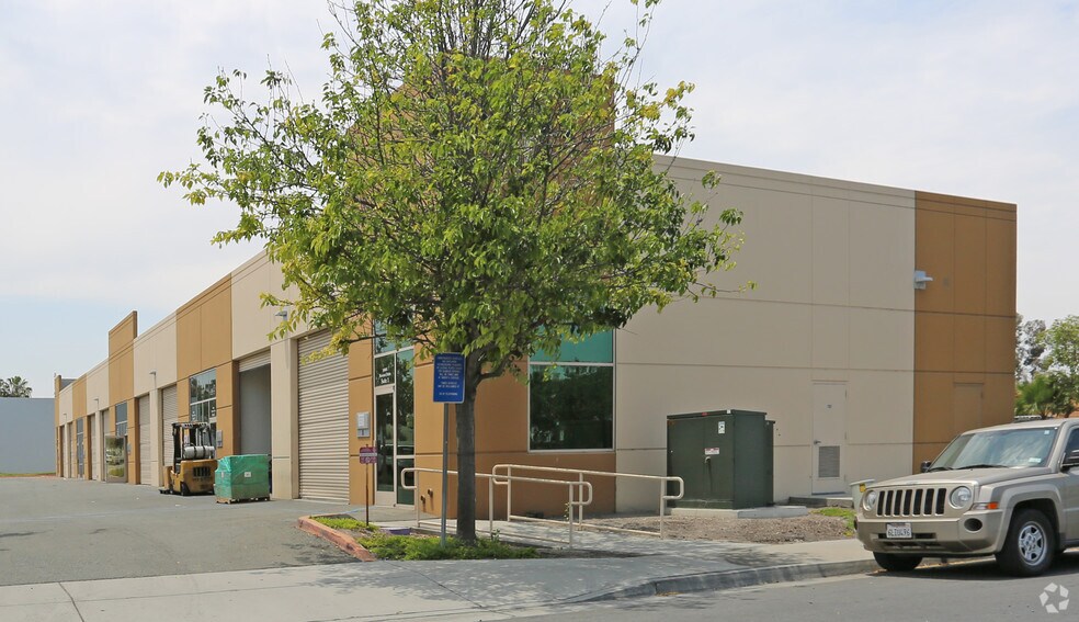More Photos Of 10005 Marconi Dr, San Diego Distribution For Lease