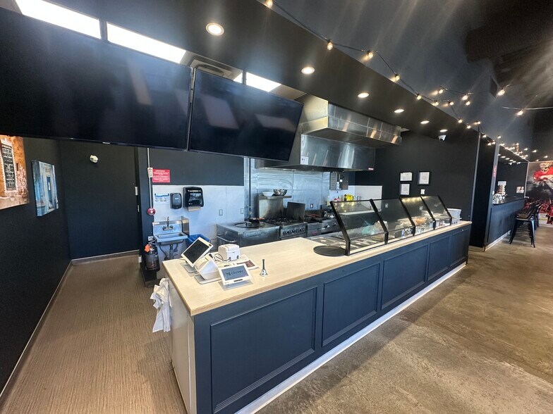 More Photos Of 107 17th Ave, Calgary Apartments For Lease