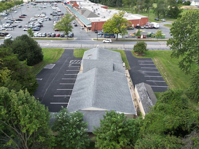 More Photos Of 320 Glebe Rd, Easton Office For Sale