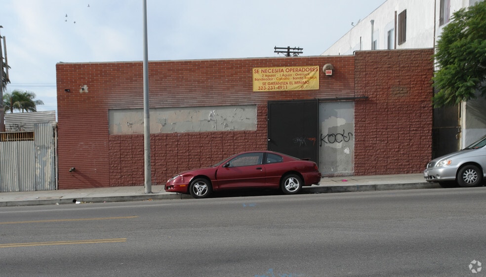 Primary Photo Of 5965 Avalon Blvd, Los Angeles Loft Creative Space For Lease