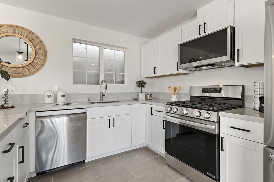 More Photos Of 950 Vallejo St, San Francisco Multifamily For Sale