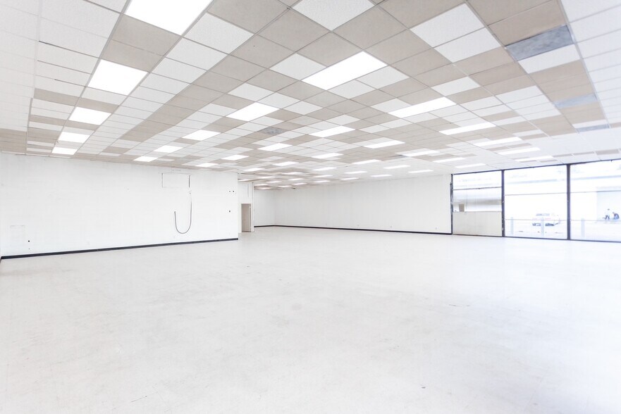 More Photos Of 2429 Carraway Blvd, Birmingham Service Station For Lease