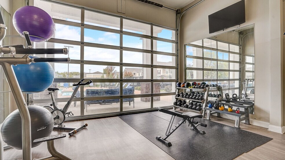 More Photos Of 14125 Louisiana Ave, Savage Apartments For Sale