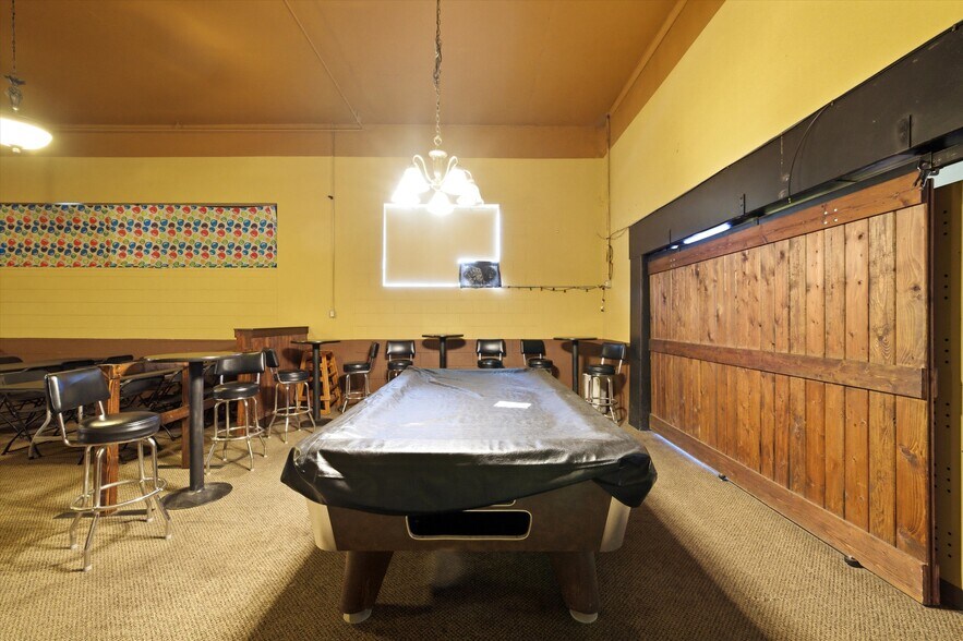More Photos Of 602 7th St, Prosser Specialty For Sale