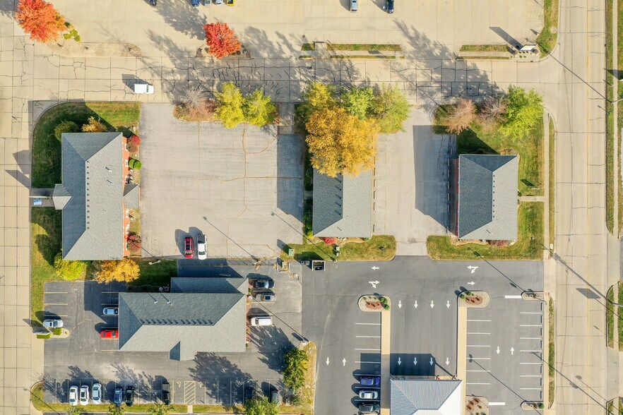 More Photos Of 500 Ohara Dr, Troy Office For Sale