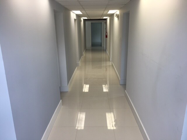 More Photos Of 17100 NE 19th Ave, North Miami Beach Medical For Sale