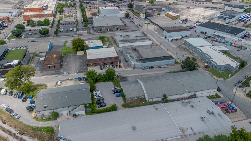 More Photos Of , Nashville Unknown For Sale