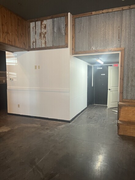 More Photos Of 610 NW Yennie St, Grain Valley Apartments For Lease