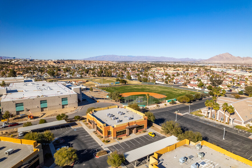 Primary Photo Of 1534 W Warm Springs Rd, Henderson Medical For Sale