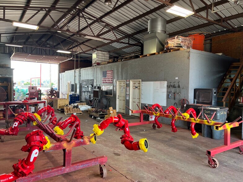 More Photos Of 1605 Swan Lake Rd, Bossier City Manufacturing For Sale