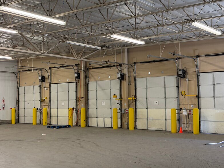 More Photos Of 1700 Desert Surf Circle, Albuquerque Food Processing For Lease