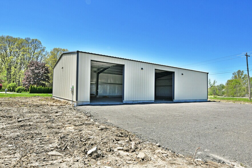 More Photos Of 3218 State Rte 5, Cortland Warehouse For Lease