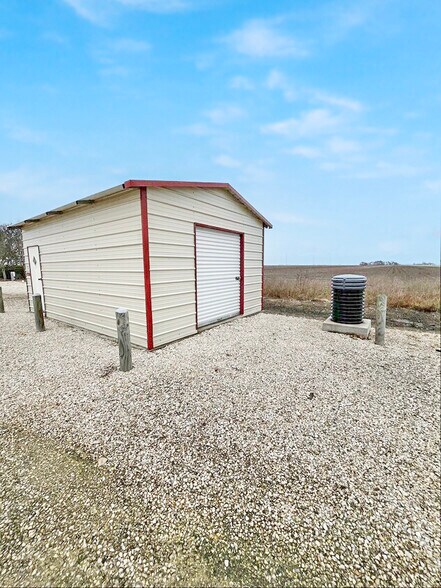 More Photos Of 22014 State Highway 35 S, Palacios Trailer Camper Park For Sale