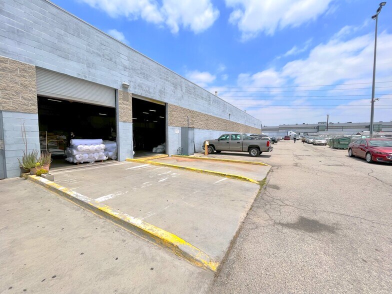 More Photos Of 5164-5166 Alcoa Ave, Los Angeles Manufacturing For Lease