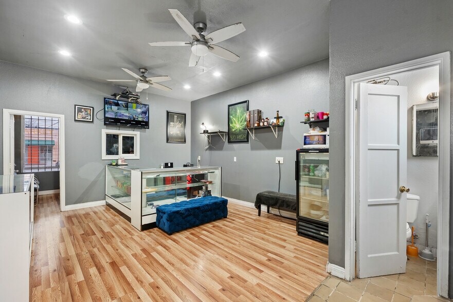 More Photos Of 9819 S Normandie Ave, Los Angeles General Retail For Sale