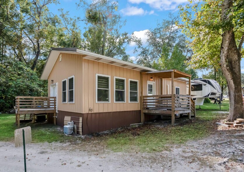 More Photos Of 15260 NE 152nd Pl, Fort Mc Coy Trailer Camper Park For Sale